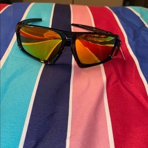 NWOB Men Oakley polarized sunglasses